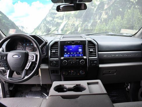 Used 2022 Ford F350 XLT w/ XLT Value Package image 18