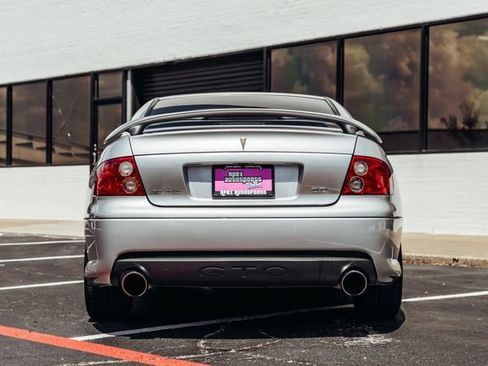 Used 2005 Pontiac GTO RWD image 17