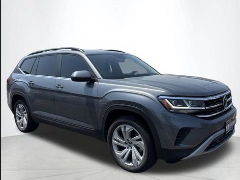 Used 2022 Volkswagen Atlas SE w/ Panoramic Sunroof Package AWD/4WD image 6