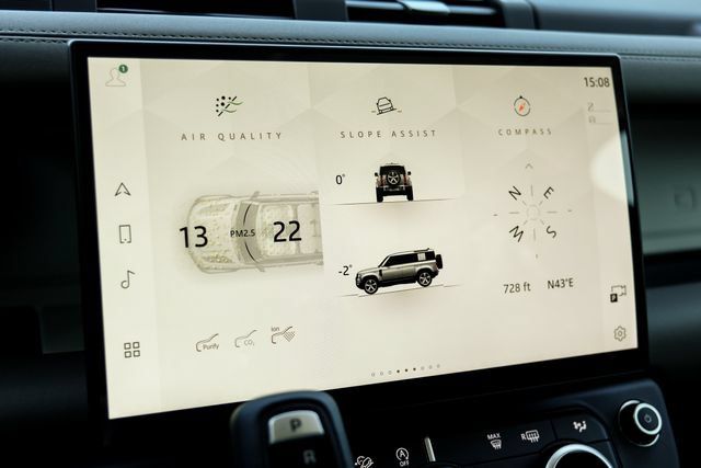 New 2026 Land Rover Defender 110 S AWD/4WD image 44