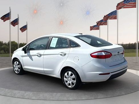 Used 2016 Ford Fiesta S FWD image 7