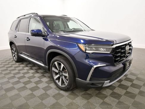 Certified 2023 Honda Pilot Elite image 10