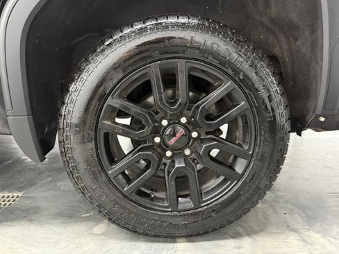 Used 2019 GMC Sierra 1500 Elevation image 30