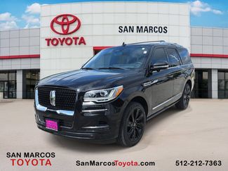Used 2023 Lincoln Navigator Reserve AWD/4WD video 1