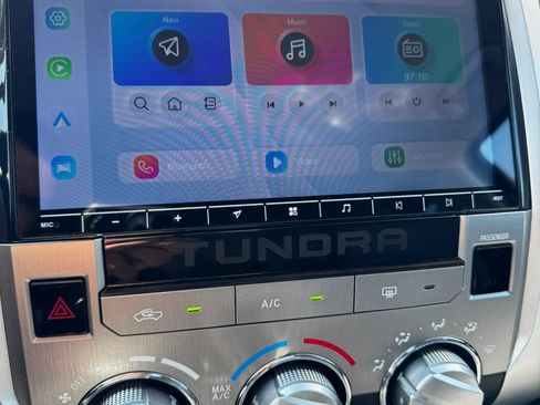Used 2014 Toyota Tundra SR5 w/ TRD Off Road Package AWD/4WD image 30