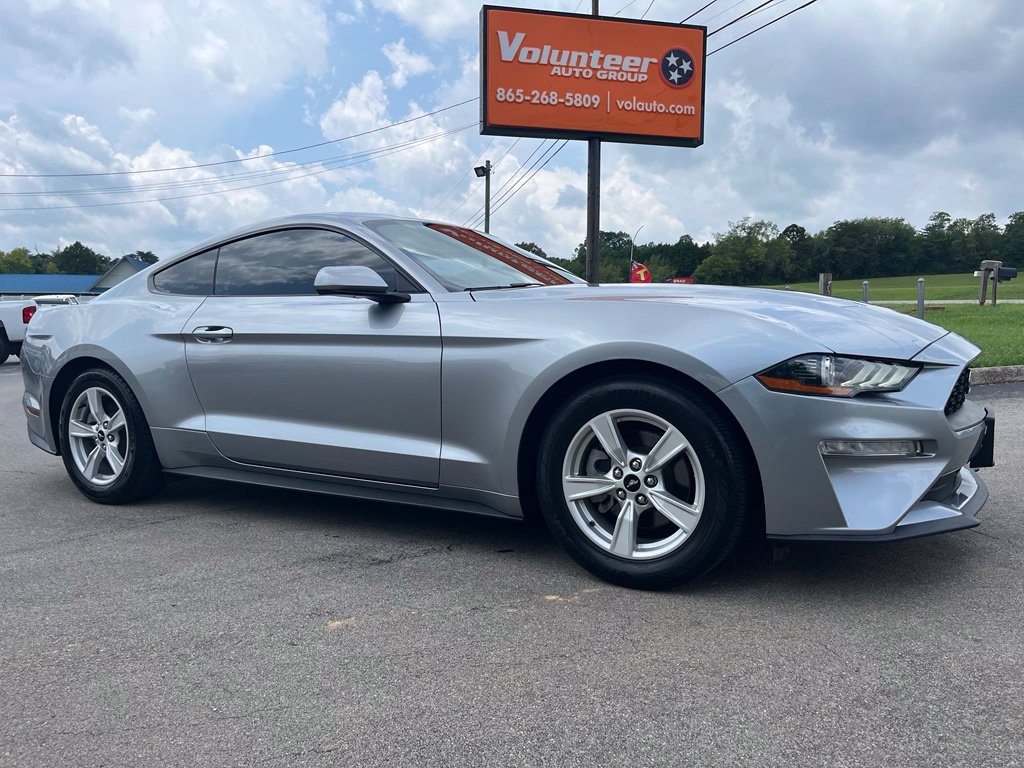 Used 2021 Ford Mustang Coupe RWD image 1