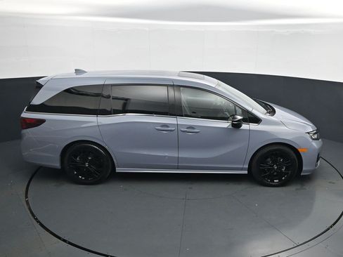 Used 2025 Honda Odyssey Sport-L image 23