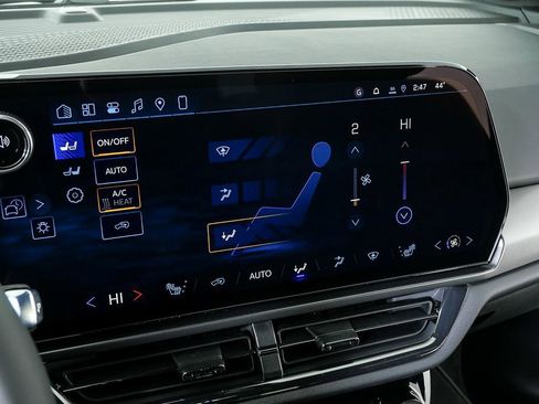 New 2026 Chevrolet Equinox EV RS image 16