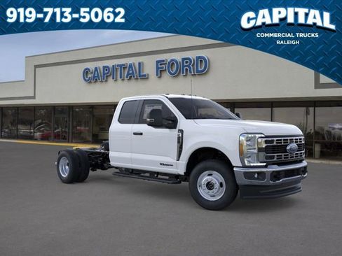 New 2026 Ford F350 XL w/ XL Chrome Package AWD/4WD image 7