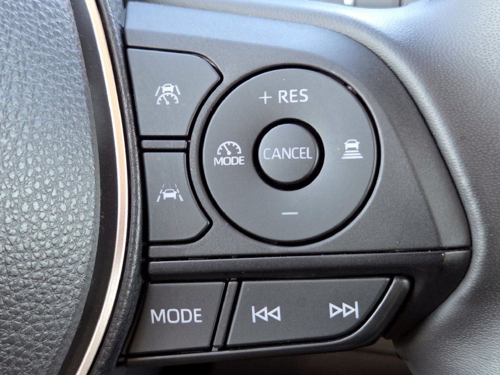 Used 2023 Toyota Corolla XLE FWD image 14