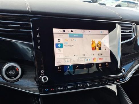 Used 2022 Jeep Wagoneer Series II w/ Convenience Group I image 22