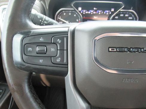 Used 2021 GMC Sierra 1500 Denali w/ Denali Ultimate Package AWD/4WD image 25