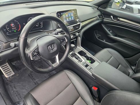 Used 2022 Honda Accord Sport image 12