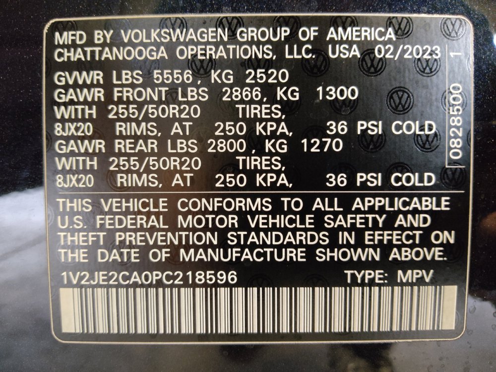Used 2023 Volkswagen Atlas Cross Sport SE w/ Panoramic Sunroof Package FWD image 33