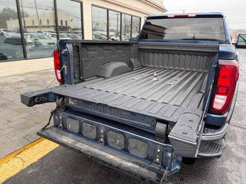 Used 2023 GMC Sierra 2500 Pro w/ Gooseneck/5TH Wheel Package image 19