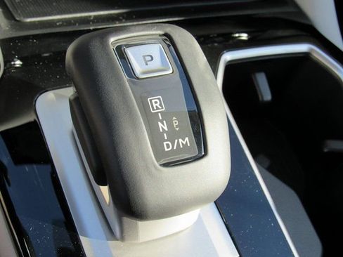 New 2026 Mitsubishi Outlander SE image 19