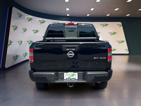 Used 2022 Nissan Frontier SV image 7