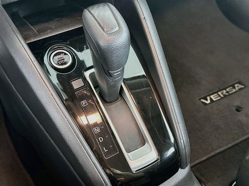 Used 2025 Nissan Versa SV FWD image 24