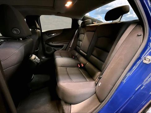 Used 2023 Chevrolet Malibu LT image 21