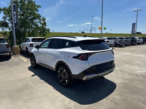 New 2026 Kia Sportage SX AWD/4WD image 6