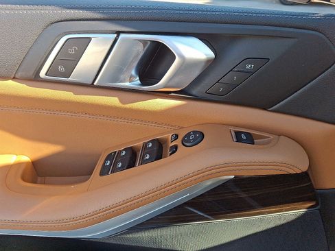 Used 2023 BMW X5 xDrive40i image 13