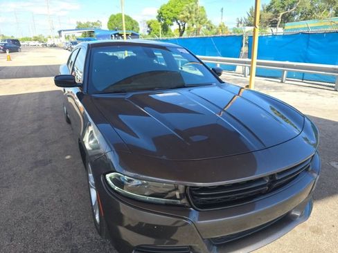 Used 2023 Dodge Charger SXT RWD image 1
