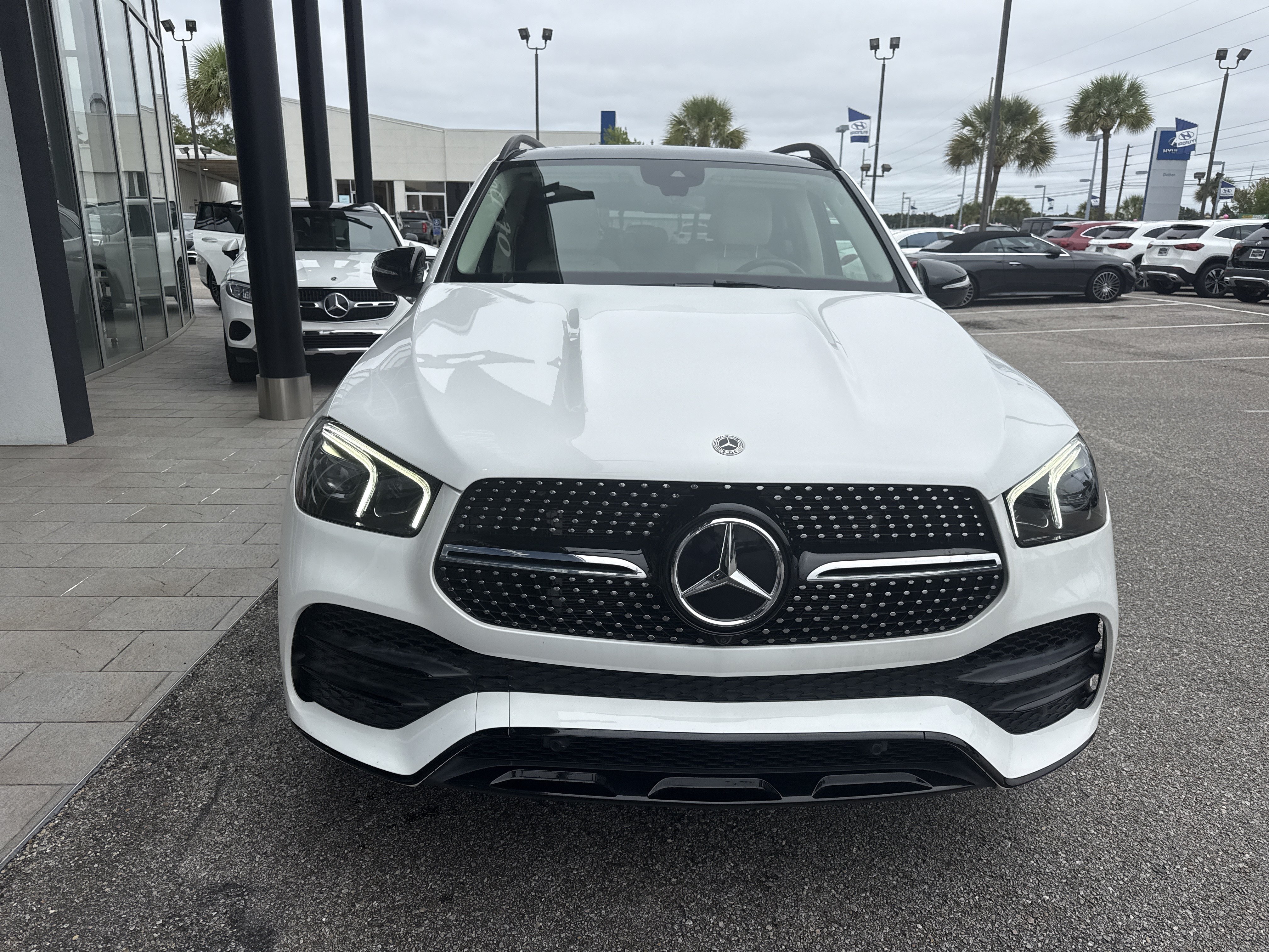 Certified 2023 Mercedes-Benz GLE 450 4MATIC w/ AMG Line Exterior image 6