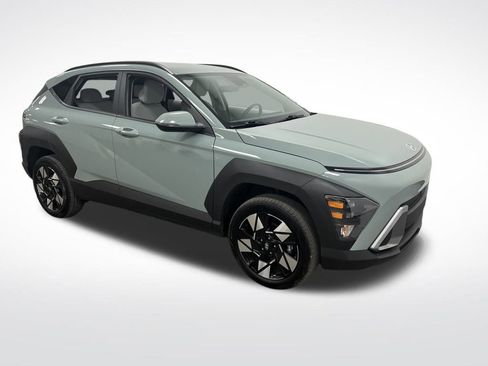 Used 2025 Hyundai Kona SEL image 9