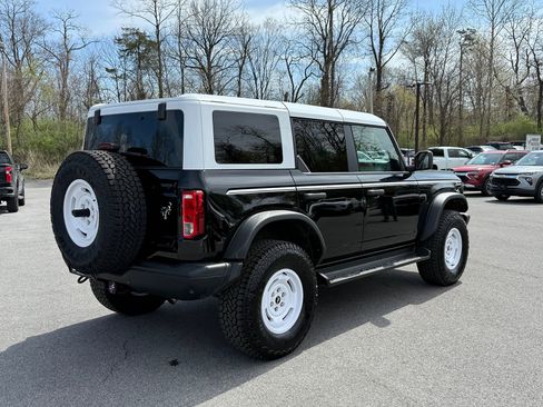 Used 2025 Ford Bronco Heritage Edition AWD/4WD image 6