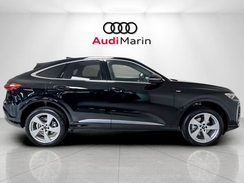 New 2025 Audi Q5 Prestige image 6