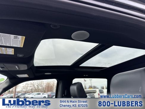 Used 2024 Ford F150 Platinum image 20