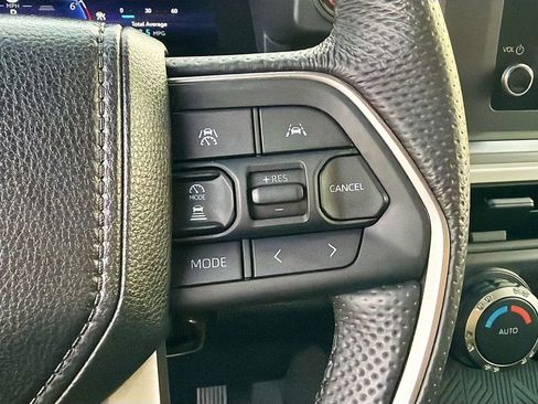 Used 2024 Toyota Tacoma TRD Off-Road image 35