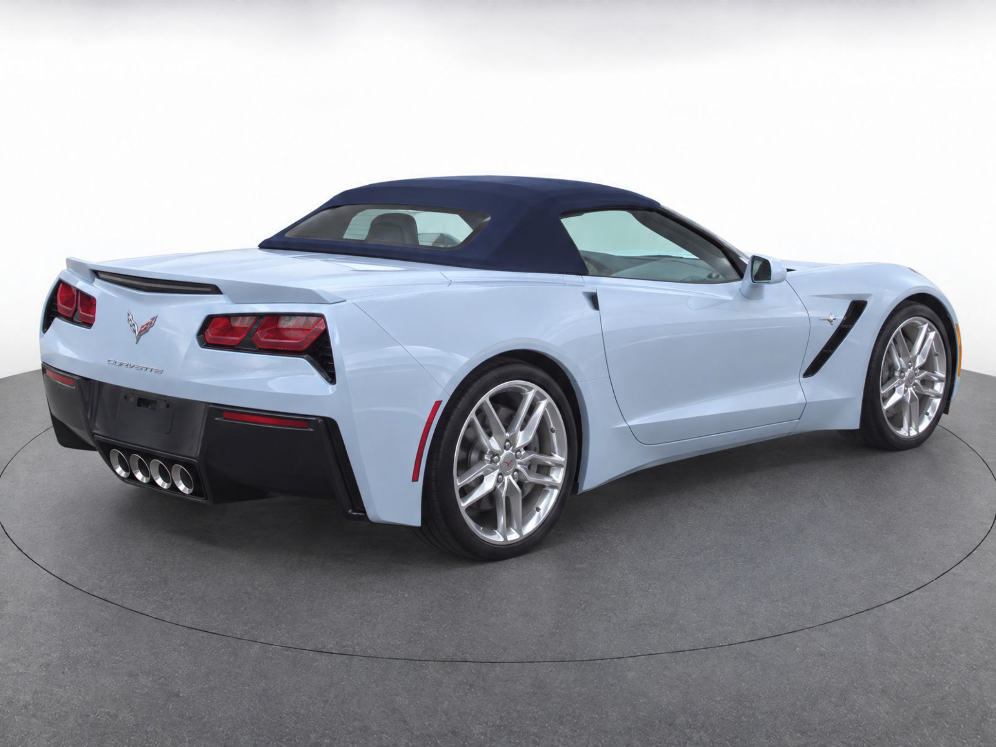 Used 2019 Chevrolet Corvette Stingray Convertible w/ 2LT Preferred Equipment Group RWD image 4