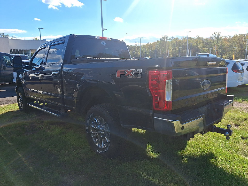 Used 2018 Ford F250 XLT w/ XLT Premium Package AWD/4WD image 7