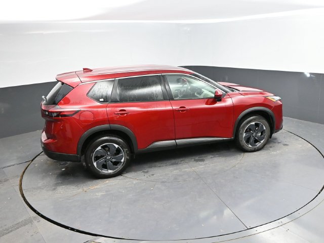 Used 2025 Nissan Rogue SV AWD/4WD image 36
