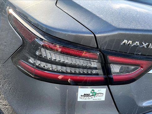 Used 2023 Nissan Maxima SV w/ Floor Mat Group FWD image 28