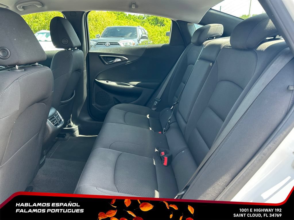 Used 2025 Chevrolet Malibu LT FWD image 13