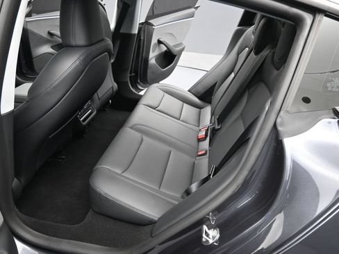 Used 2025 Tesla Model 3 Long Range RWD image 14