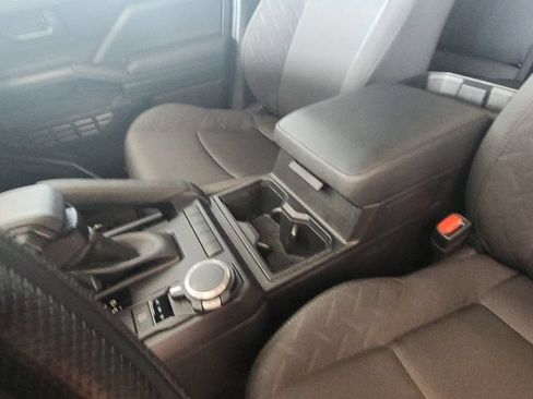 Used 2024 Toyota Tacoma SR AWD/4WD image 23