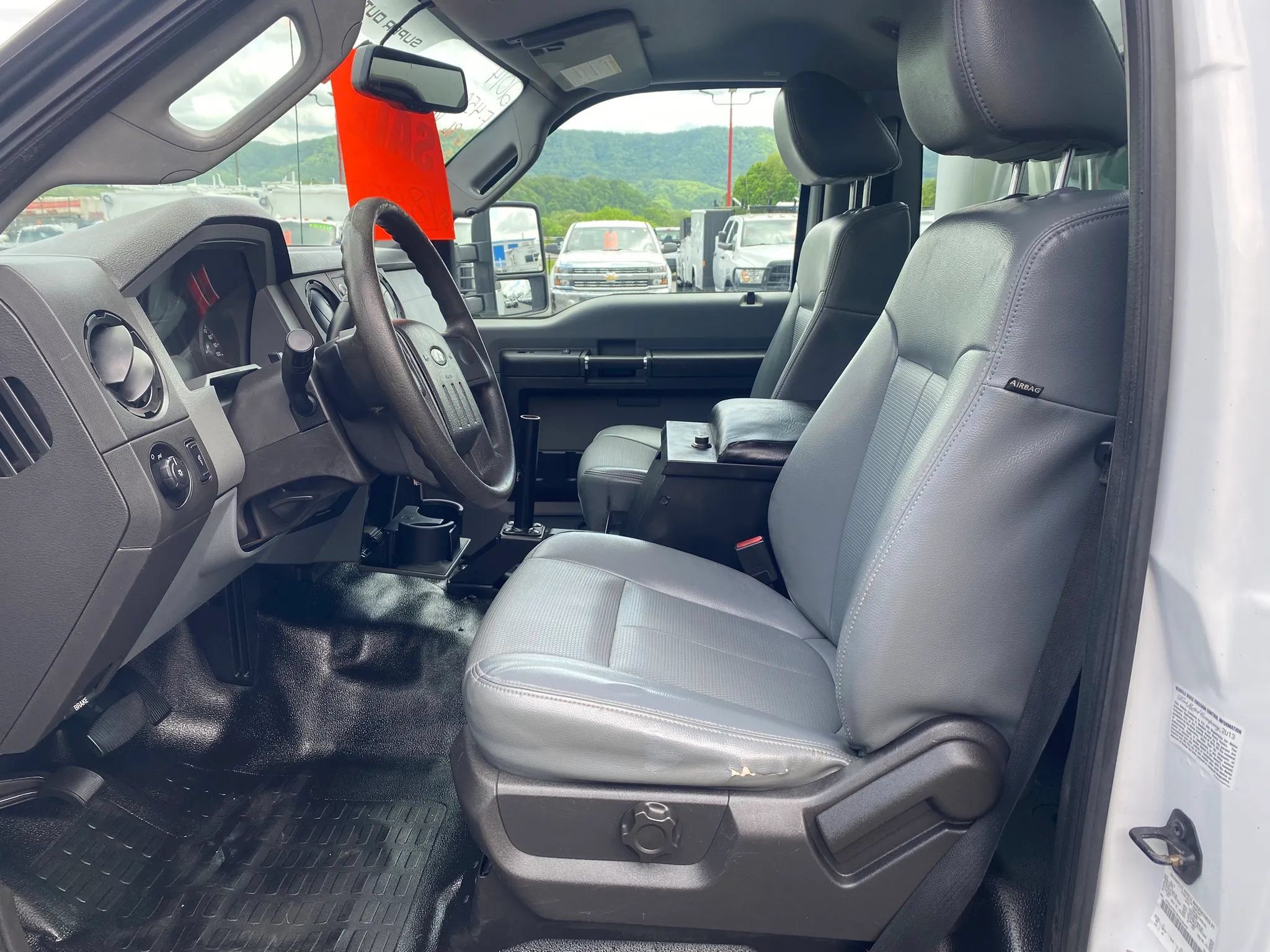 Used 2014 Ford F450 XL w/ Power Equipment Group RWD image 10