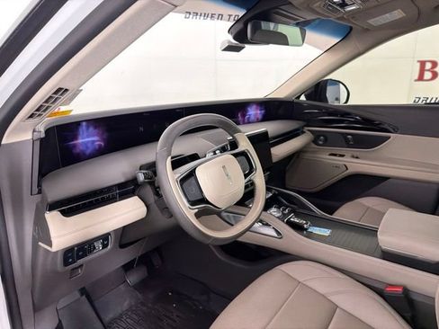 Used 2024 Lincoln Nautilus Premier w/ Equipment Group 102A AWD/4WD image 12