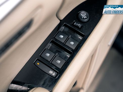 Used 2014 Cadillac XTS Luxury w/ Driver Awareness Package image 9