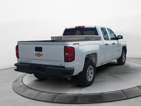 Used 2019 Chevrolet Silverado 1500 W/T w/ WT Convenience Package AWD/4WD image 5