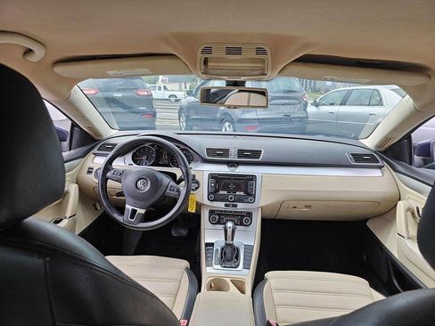 Used 2012 Volkswagen CC Lux image 4