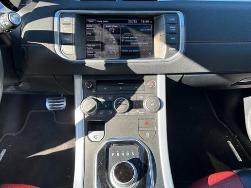 Used 2012 Land Rover Range Rover Evoque Dynamic image 18