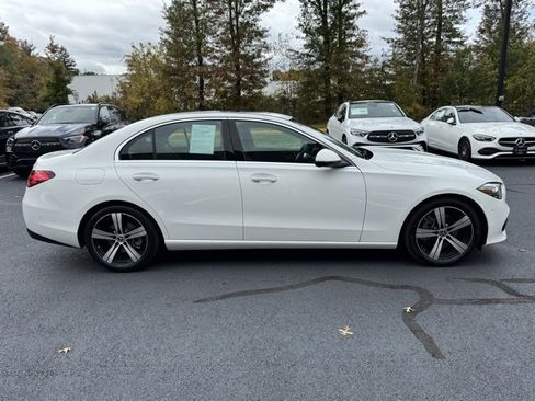 Used 2025 Mercedes-Benz C 300 4MATIC Sedan image 2
