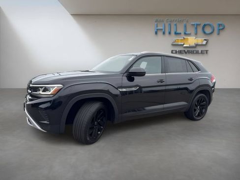 Used 2023 Volkswagen Atlas Cross Sport SE w/ Panoramic Sunroof Package AWD/4WD image 12