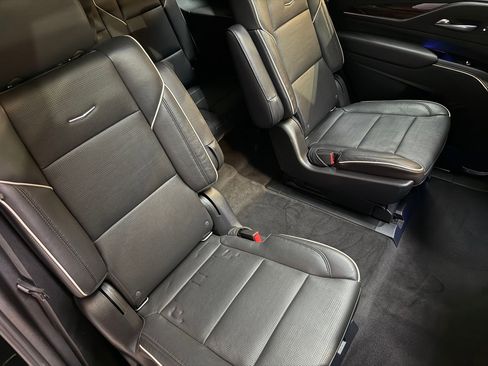 Certified 2022 Cadillac Escalade Premium Luxury w/ LPO, Radiant Package image 54