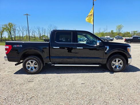 Used 2023 Ford F150 Lariat AWD/4WD image 9