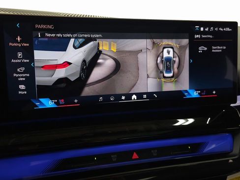 New 2026 BMW 550e xDrive image 27